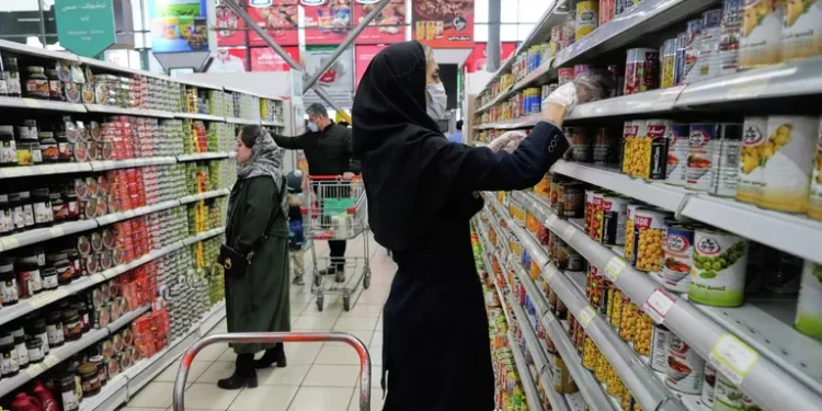 Тегеранд эсэргүүцлийн жагсаалын улмаас хүнсний бүтээгдэхүүний үнэ огцом өсчээ