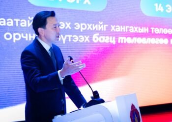 Н.Учрал: Төр, хувийн сангаас тэтгэвэр авдаг тогтолцоо руу орно