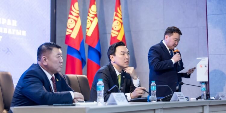 Н.Учрал: Аймгуудын бие даасан байдлыг нэмэгдүүлж, эрх мэдлийг орон нутагт шилжүүлнэ