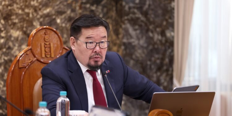 Г.Занданшатар: Иргэдэд стратегийн ордуудын 60-аас доошгүй хувийг хүртээх тохиролцоонд хүрлээ