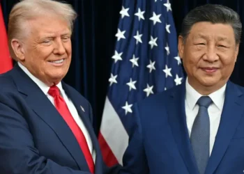 Хятад Тайваньд зэвсэг нийлүүлэх асуудлаас болж Трампын Бээжинд хийх айлчлалыг цуцална гэж сүрдүүлэв