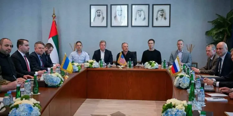 Абу-Даби: Орос, АНУ, Украины гурван талт хэлэлцээ хаалттай горимоор явагджээ