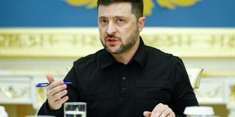 Зеленский: Дайныг зунаас өмнө дуусгахын тулд АНУ ОХУ-д илүү дарамт үзүүлэх хэрэгтэй