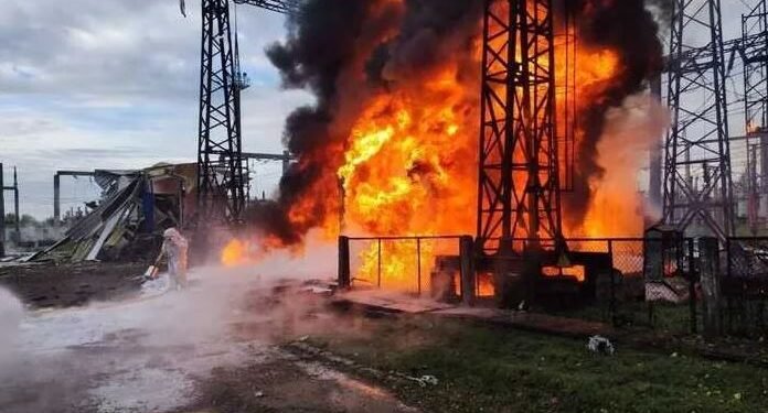 Оросын довтолгооны улмаас Чернигов, Славутич хотууд цахилгаангүй болжээ