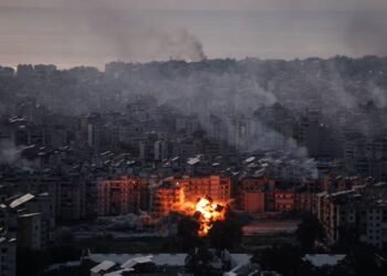 Ойрхи Дорнод: Израиль, Иран харилцан гал нээж, Пезешкиан хөрш орнуудаасаа уучлал хүсэв