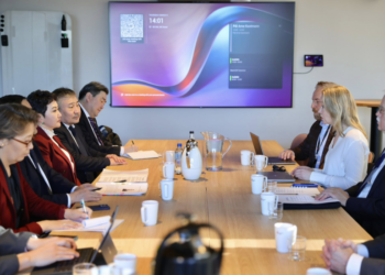 Б.Батцэцэг сайд “Инновац Норвег” байгууллагад зочилж, хамтын ажиллагааг хөгжүүлэх талаар ярилцав