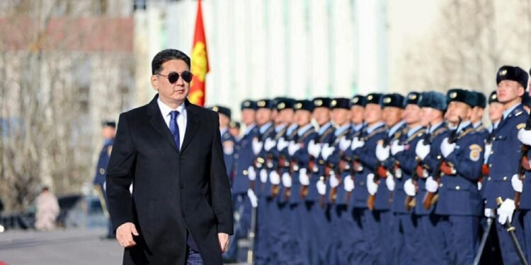 Ерөнхийлөгч У.Хүрэлсүх Завхан аймагт ажиллаж байна