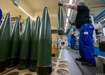 Rheinmetall: Украины санхүүжилт саатаж, зэвсгийн нийлүүлэлт зогсонги байдалд орлоо