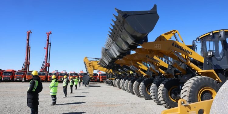Туулын хурдны замын бүтээн байгуулалтын барилгын ажил эхэллээ