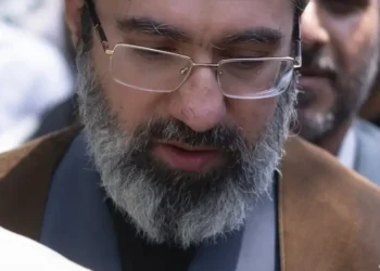 Али Хаменейн хүү Моджтабаг Ираны шинэ дээд удирдагчаар сонгосон гэжээ