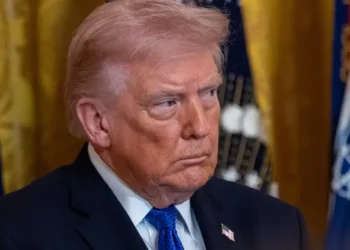 Трамп: Ираны шинэ удирдагч “АНУ-ын зөвшөөрөлгүй удаан тэсч чадахгүй”