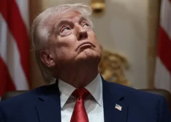 Трамп Ираны эрчим хүчний объектуудад цохилт өгөх шийдвэрээ ирэх сарын 6-ныг хүртэл хойшлуулжээ