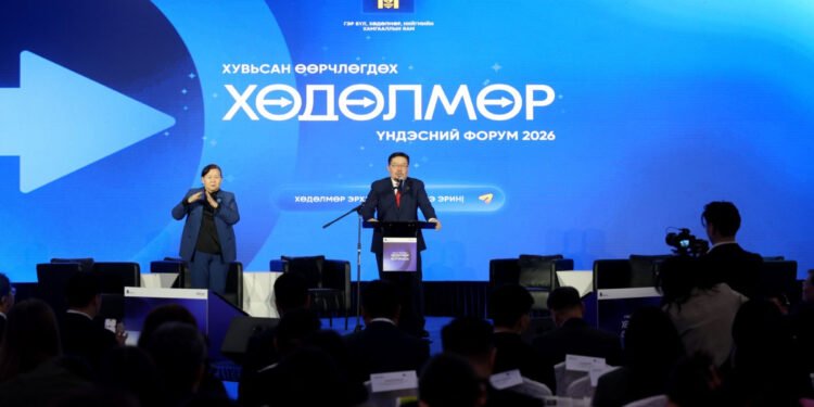 Г.Занданшатар: Залуучууд, эмэгтэйчүүд, ахмадуудын ажлын байрыг нэмэгдүүлэхэд анхаарч ажиллана