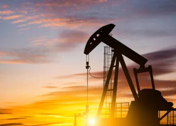 Геополитикийн хурцадмал байдал: Газрын тосны үнэ огцом өсөв