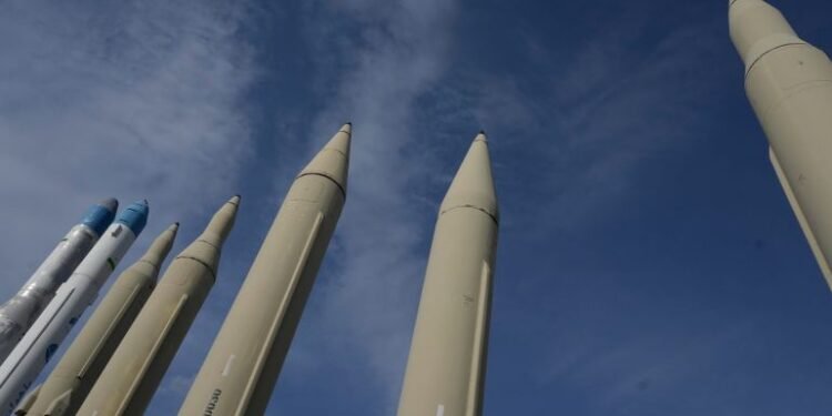 Иран: “Нүдийг нүдээр”