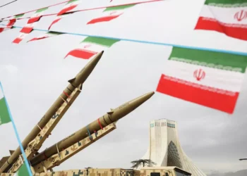 Иран 48 цагийн дотор АНУ-ын есөн цэргийн баазад цохилт өгчээ