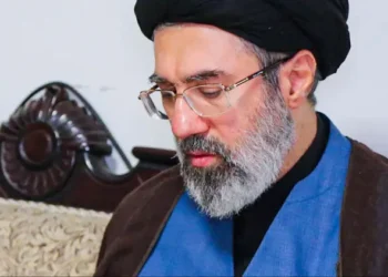 Можтаба Хаменеин анхны мэдэгдэл: Ормузын хоолойг хаалттай хэвээр байлгана