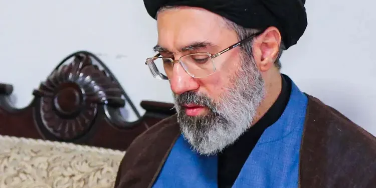 Можтаба Хаменеин анхны мэдэгдэл: Ормузын хоолойг хаалттай хэвээр байлгана