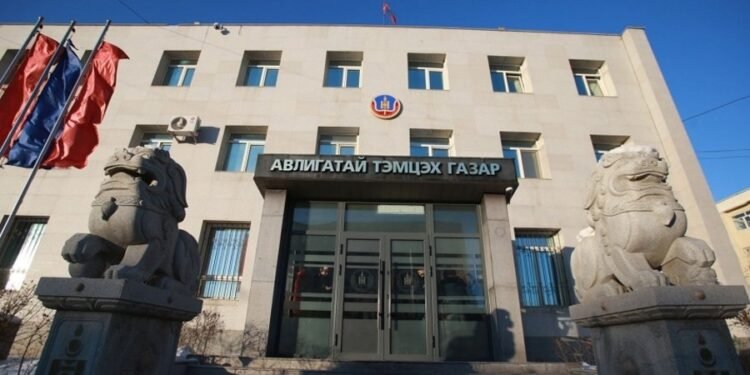 Гэмт хэргийн улмаас олсон 1.8 тэрбумыг ашиглаж, мөнгө угаасан байж болзошгүй хэргийг прокурорт шилжүүлжээ