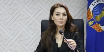 Баянгол дүүргийн ИТХ-ын төлөөлөгч Б.Ууганцэцэг нөхрөө хутгалсан хэргийг шалгаж байна