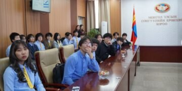 “Шинэ эхлэл”-ийн сурагчид СЕХ-ны үйл ажиллагаатай танилцаж, сургалтад хамрагдав