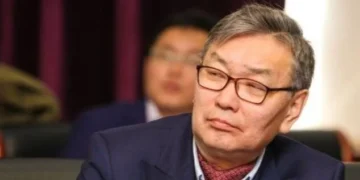 Д.Баярхүү: Үнэмшинэ үү, байна уу, өөрөө мэд!