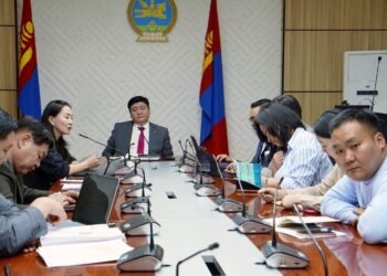 Туулын хурдны замын төслийн үйл ажиллагааг түр зогсоов