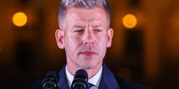 Европын холбооноос Мадьярт “тулгасан” шаардлагууд