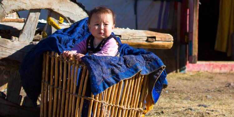 ЦАГ АГААР: Нутгийн баруун өмнөд хэсгээр бороо, цас орно