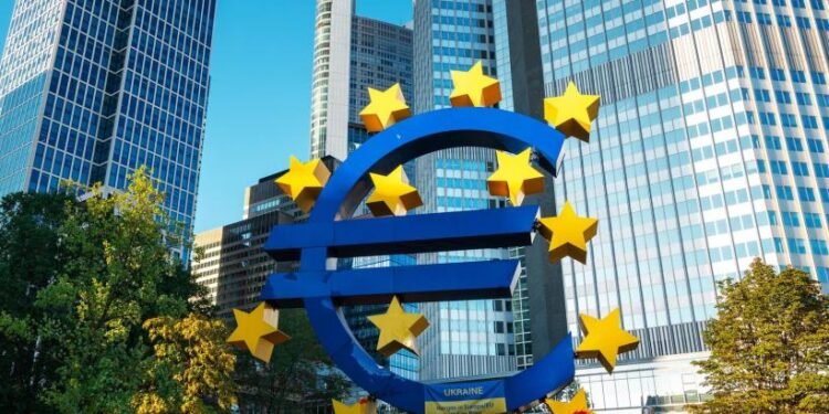 Европ эдийн засгийн том цохилтод бэлдэж байна