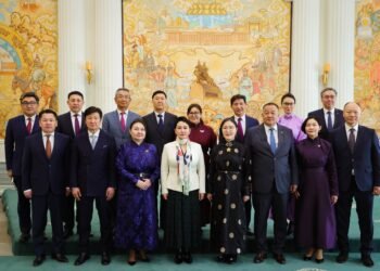 Гадаад улсад суух Элчин сайд нартай “Хариуцлага, үр дүн”-гийн гэрээ байгуулав