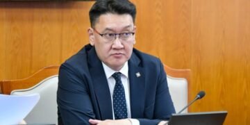 Б.Жавхланг УИХ-ын Төрийн байгуулалтын байнгын хорооны даргаар сонгохыг дэмжив