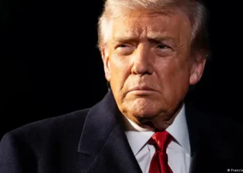 Трамп: АНУ зорилгодоо хүрсэн, Иран руу довтлох ажиллагааг “удахгүй” зогсооно