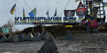 Украин, Орос хоёр тал бие биенээ ‘эвлэрлийн гэрээ’-г зөрчсөн гэж буруутгав