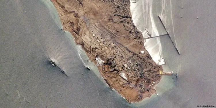 Трамп: Ираны нефтийг хяналтдаа авахыг хүсэж байна