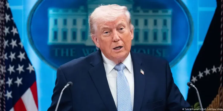 Трамп: Иранд “маш үр дүнтэй дэглэмийн өөрчлөлт” болсон