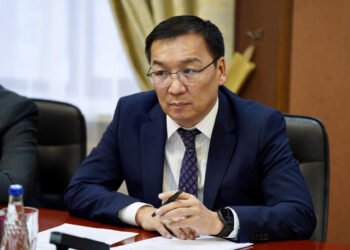 ЗТЯ-ны Төрийн нарийн бичгийн дарга Б.Насантогтохын 7.5 тэрбум төгрөгийн хөрөнгийг битүүмжлэв