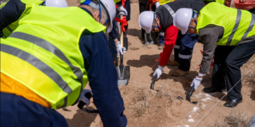 Ханбогд суманд мах бэлтгэх үйлдвэрийн шав тавив