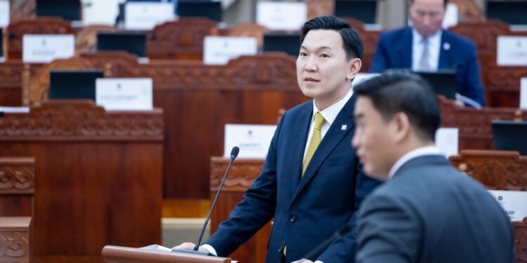 УИХ-ын асуулгын цаг: Ерөнхий сайд Н.Учралын хариултын онцлох ишлэлүүд