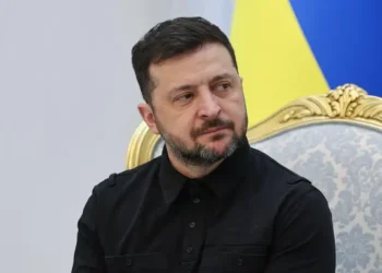 Зеленский Беларусьт Украинтай дайтах алхам хийхгүй байхыг сануулжээ