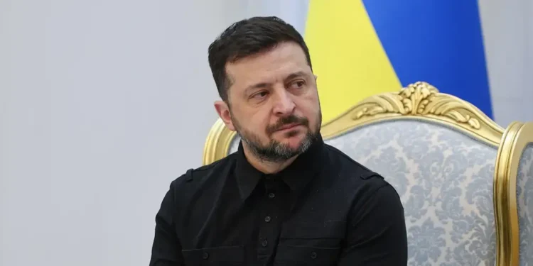 Зеленский Беларусьт Украинтай дайтах алхам хийхгүй байхыг сануулжээ