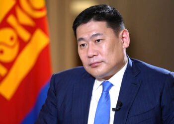 Л.Оюун-Эрдэнэ: С.Бямбацогт парламентыг “хадган дээр тавиад” Ерөнхийлөгчид өгсөн хамгийн ичгүүртэй спикер