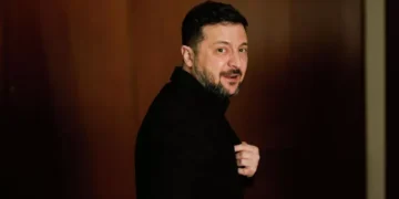 “Зеленский бол бүх цаг үеийн хамгийн хулчгар, бүтэлгүй удирдагчдын нэг”