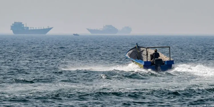 Иран Улаан тэнгисийг хаана гэж заналхийлэв